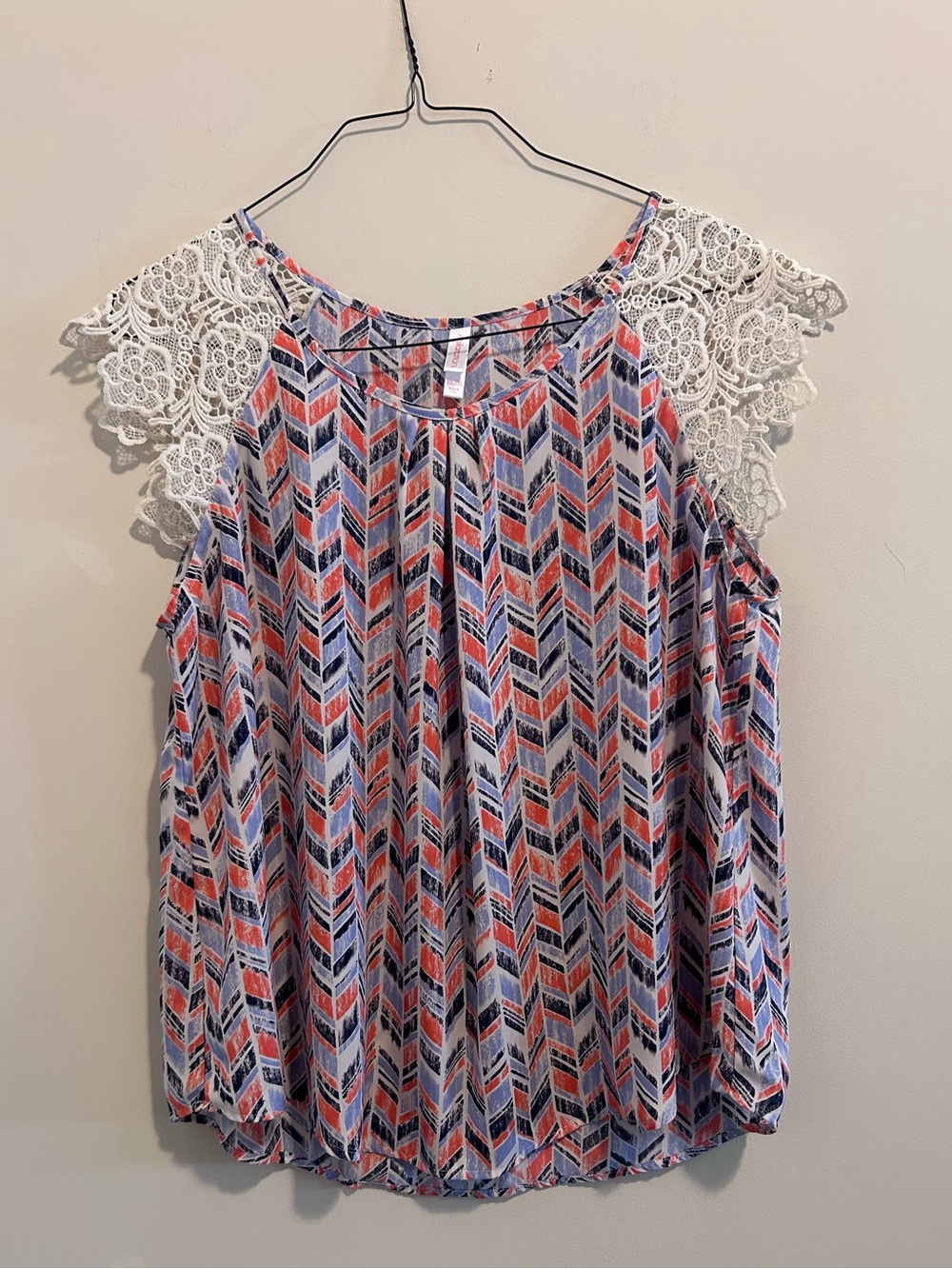 Xhilaration Blue Coral Chevron Cold-Shoulder Top with White Lace